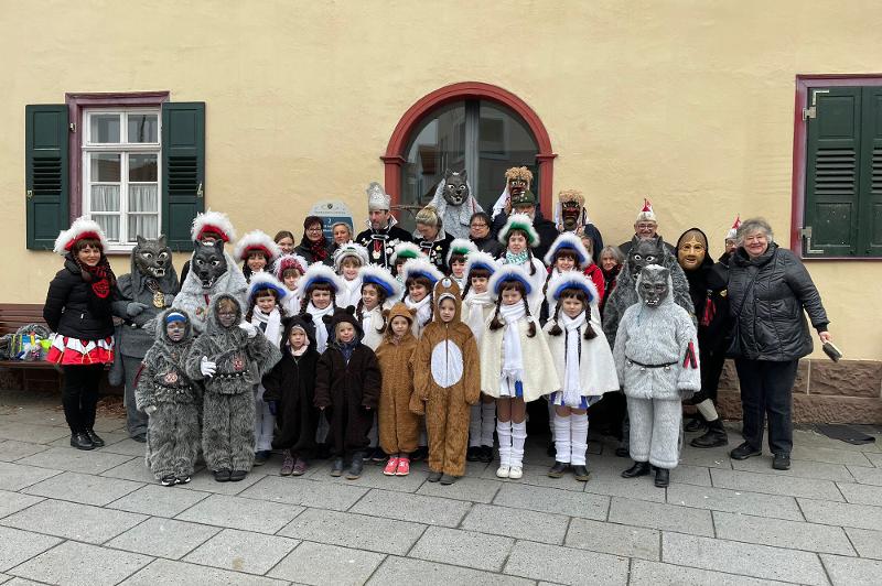 Vor dem Alten Rathaus